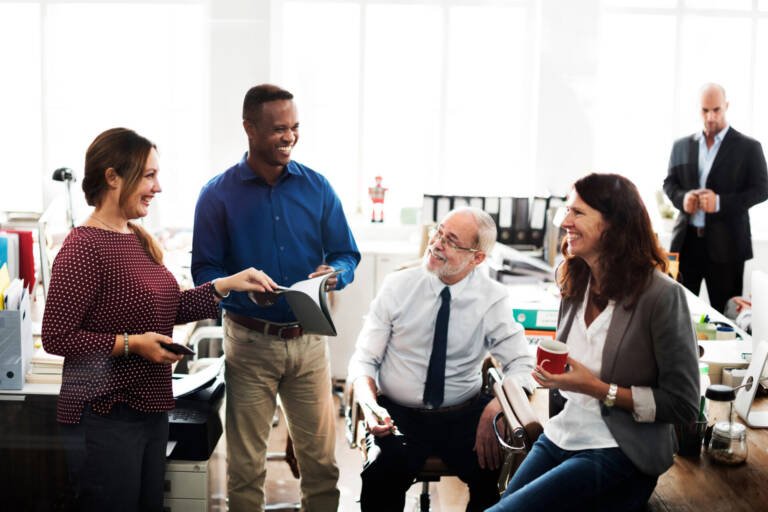 Equipe investie dans la transformation durable de leur entreprise